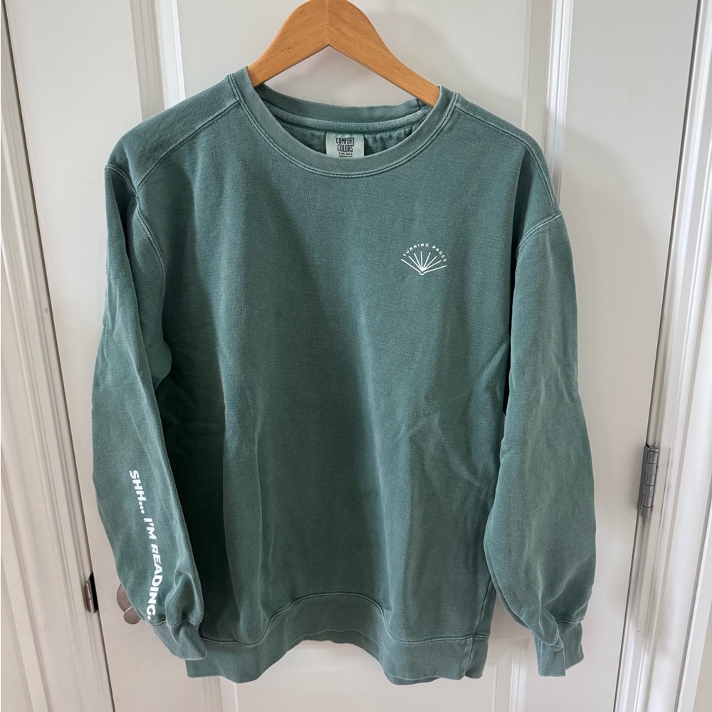 Turning Pages Book Box Sweatshirt Size Medium